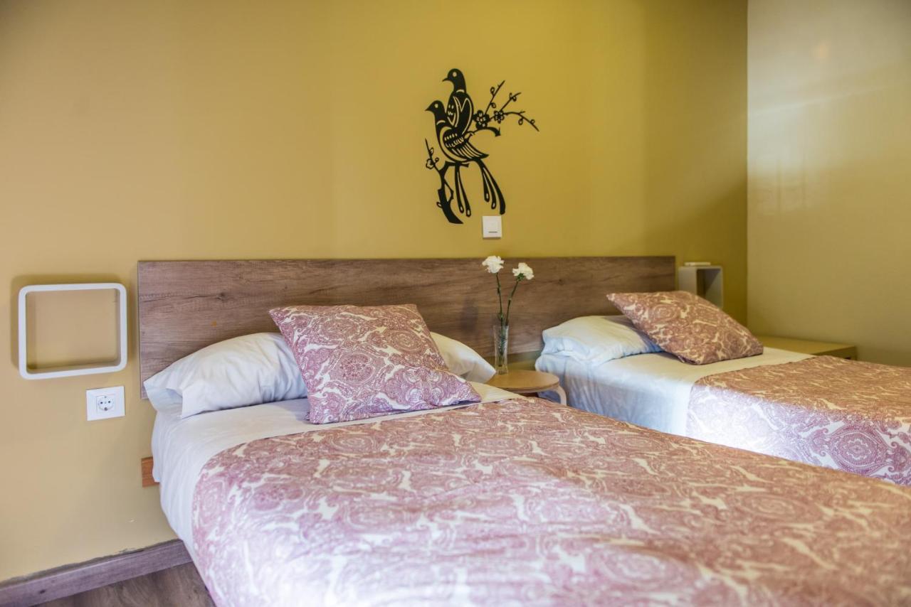 Hostal La Pastora Канделеда Экстерьер фото