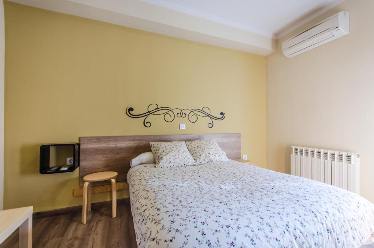 Hostal La Pastora Канделеда Экстерьер фото