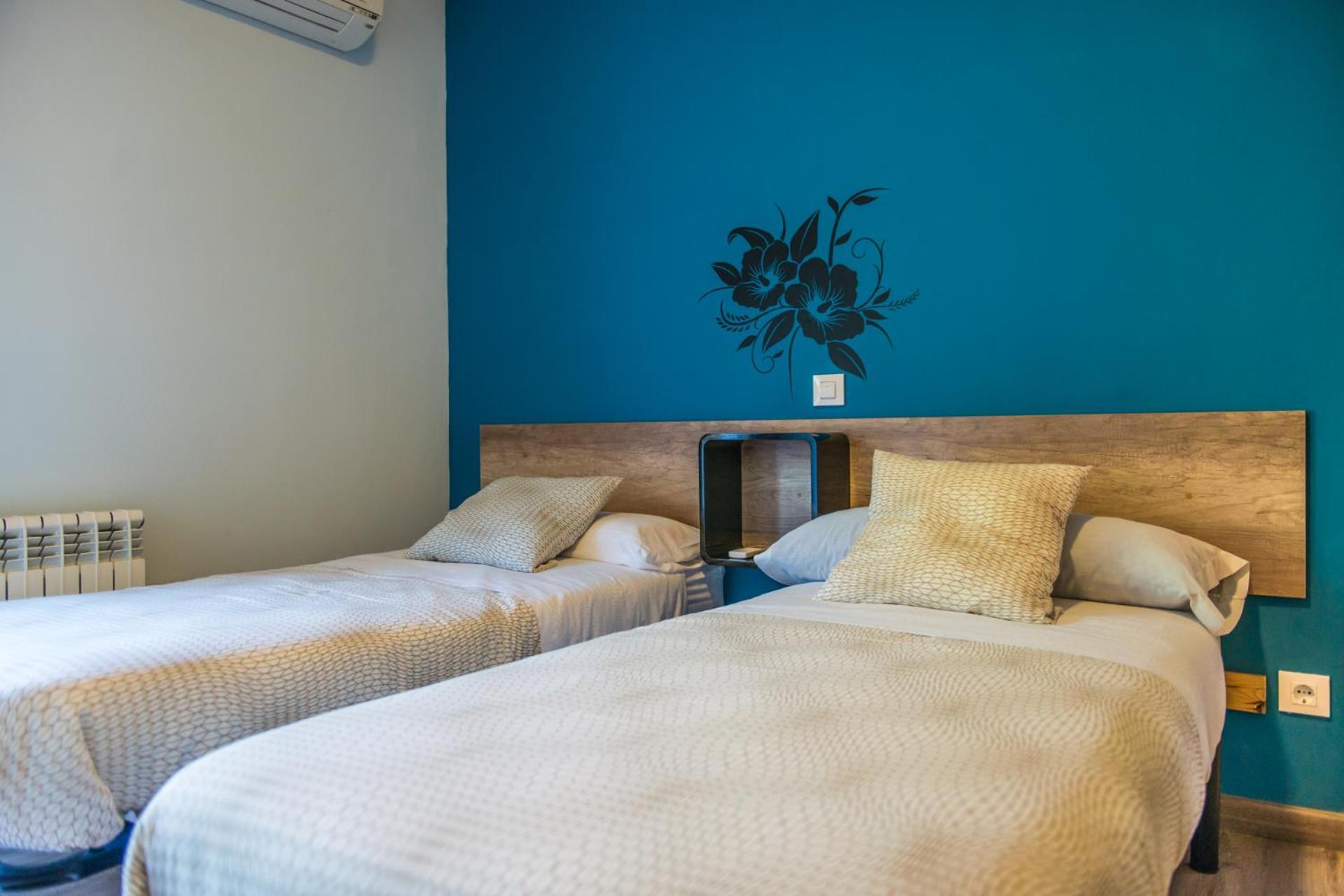 Hostal La Pastora Канделеда Экстерьер фото