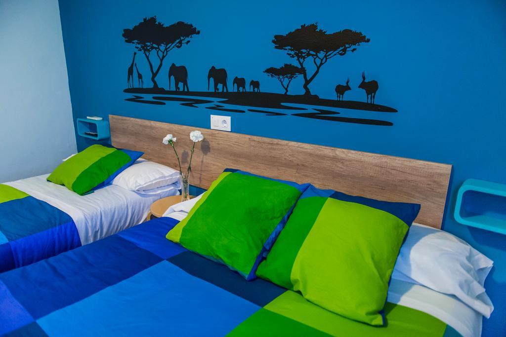 Hostal La Pastora Канделеда Экстерьер фото